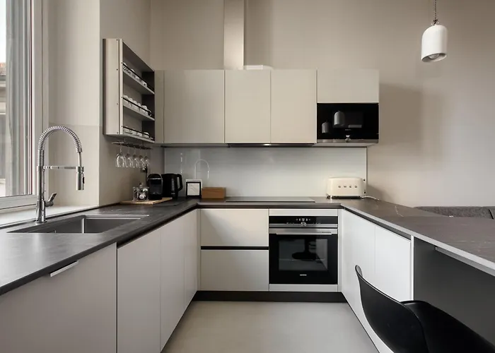 Navigli, 90 Square Meters, Free Parking Ripa Ticinese