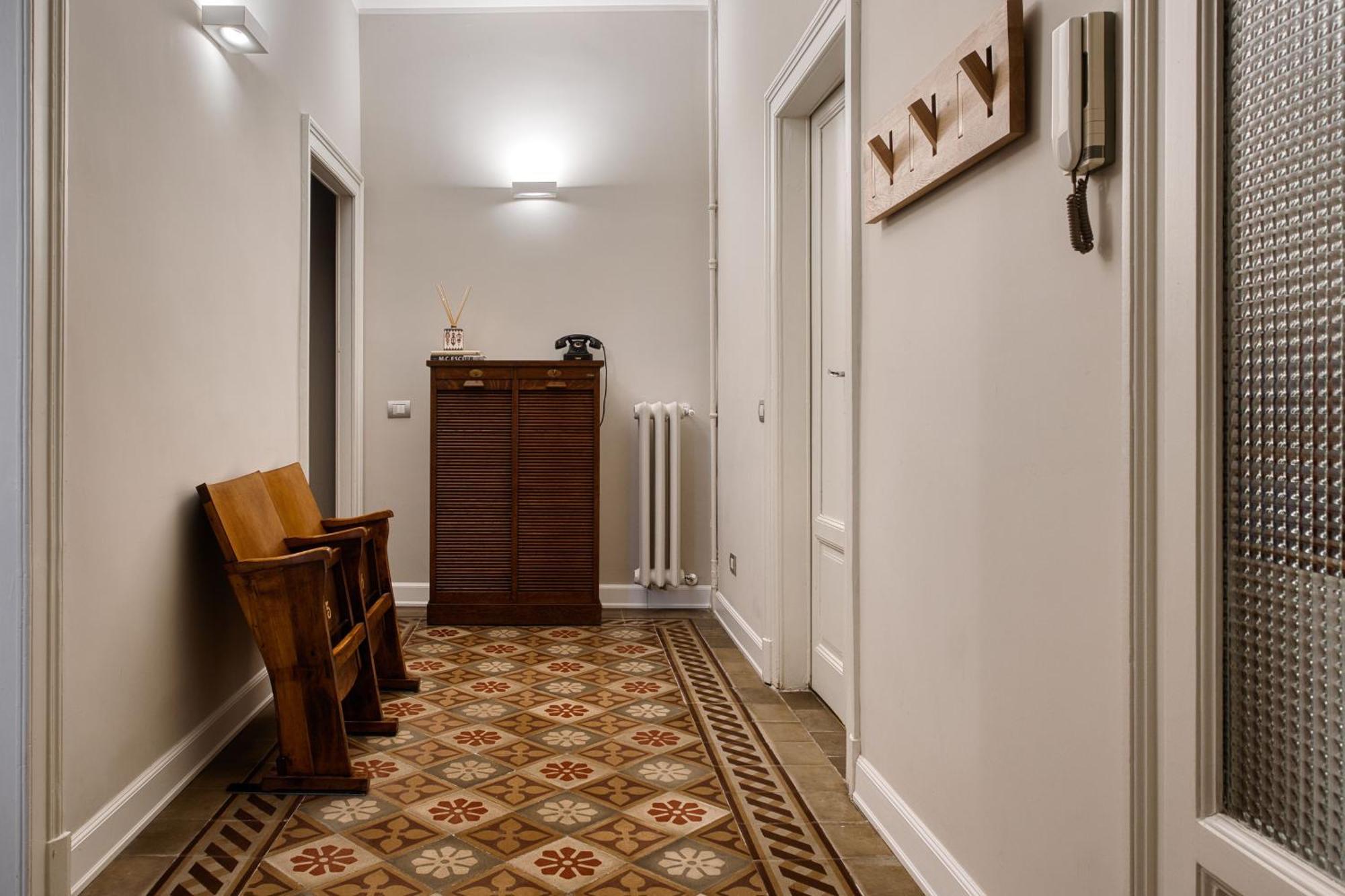 Navigli, 90 Square Meters, Free Parking Ripa Ticinese Apartamento Milán